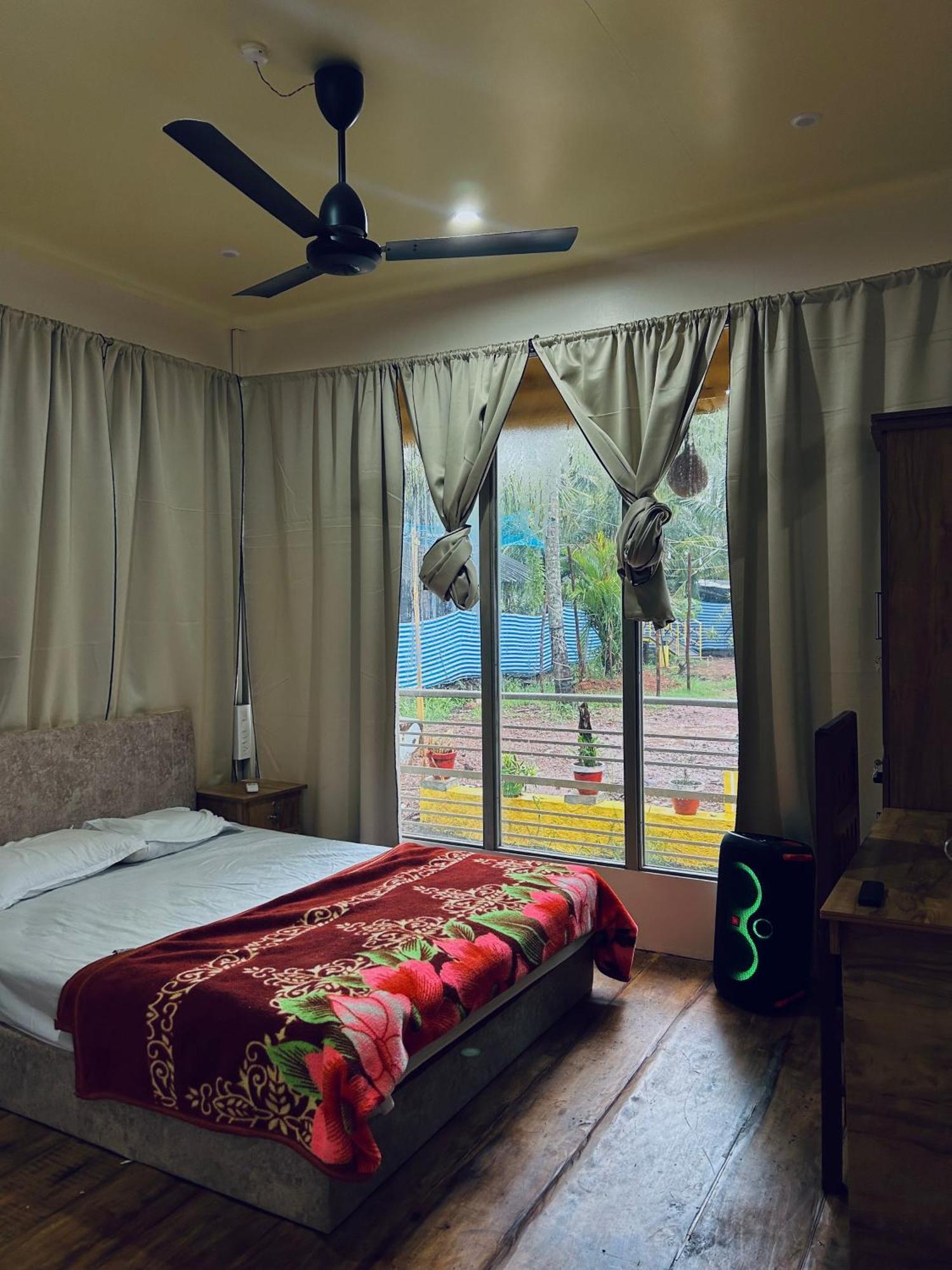 Vrindavan Homestay Mundrothuruth Buitenkant foto
